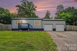 139 Kay Ln, Statesville, NC 28625 - Photo 1