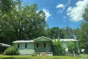 488 Waddell Ln, Clover, SC 29710 - Photo 1