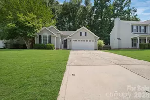14136 Walkers Crossing Dr, Charlotte, NC 28273 - Photo 1