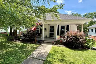 809 W A St, Kannapolis, NC 28081 - Photo 1