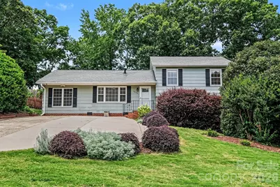 1030 McLaughlin Drive, Charlotte, NC 28212 - Photo 1