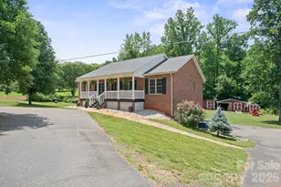 1133 Finger Bridge Rd, Hickory, NC 28602 - Photo 1