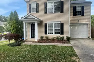 325 Ross Moore Ave, Charlotte, NC 28205 - Photo 1