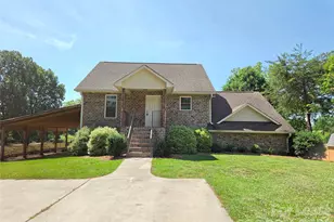 7929 Marley Dr, Sherrills Ford, NC 28673 - Photo 1