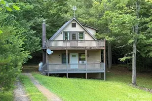 681 Bradley Rd, Franklin, NC 28734 - Photo 1