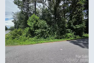 2320 Evans Street SW, Lenoir, NC 28645 - Photo 1