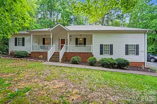 8904 Gosnell Dr, Charlotte, NC 28227 - Photo 1