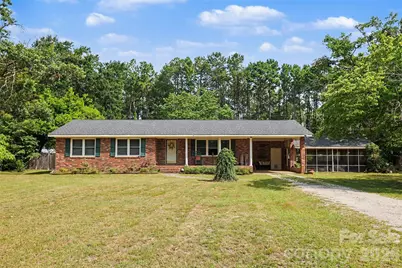6774 Woodhaven Road, Kershaw, SC 29067 - Photo 1