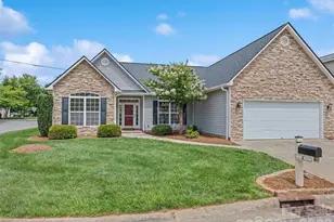 2 Thornwood Ct, Arden, NC 28704 - Photo 1