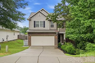 7820 Rockland Dr, Charlotte, NC 28213 - Photo 1