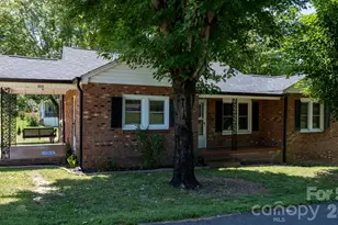 111 Cross Memorial Ave, Morganton, NC 28655 - Photo 1
