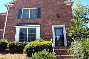 6648 Bunker Hill Cir, Charlotte, NC 28210 - Photo 1