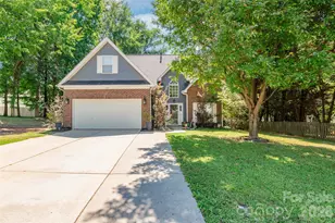1562 Matthews Dr, Rock Hill, SC 29732 - Photo 1