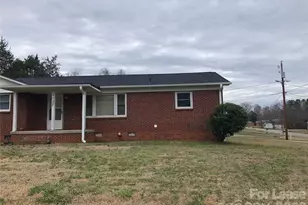 1127 Dallas Stanley Hwy, Stanley, NC 28164 - Photo 1