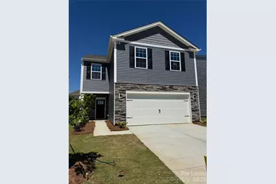 647 13th Avenue Drive NE, Hickory, NC 28601 - Photo 1