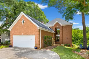 636 Landsdowne Ct, Fort Mill, SC 29708 - Photo 1