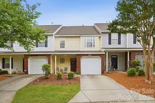 10618 Pointed Leaf Ct, Charlotte, NC 28213 - Photo 1