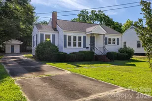 111 Courtland St, Chester, SC 29706 - Photo 1