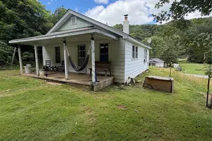691 Old Balsam Rd, Waynesville, NC 28786 - Photo 1