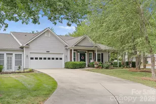 16627 Timber Crossing Rd, Charlotte, NC 28213 - Photo 1