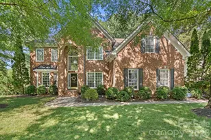 710 Fairway Point Dr, Tega Cay, SC 29708 - Photo 1