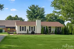 708 Langtree Rd, Mooresville, NC 28117 - Photo 1