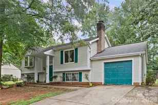 9108 Touchstone Ln, Charlotte, NC 28227 - Photo 1