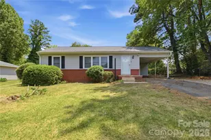 1323 Meadowbrook Cir, Salisbury, NC 28144 - Photo 1
