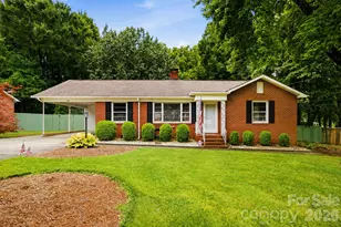 7919 Linda Lake Dr, Charlotte, NC 28215 - Photo 1