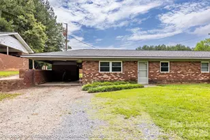 219 Roslyn Dr, Troy, NC 27371 - Photo 1