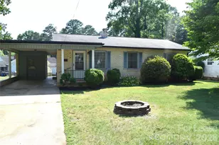 515 Kerr St, Statesville, NC 28677 - Photo 1