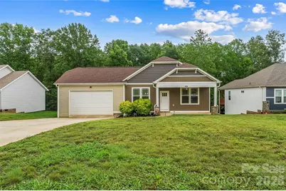1640 Farmington Hills Drive, Conover, NC 28613 - Photo 1