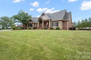 708 Cedar Hill Dr, Shelby, NC 28152 - Photo 1
