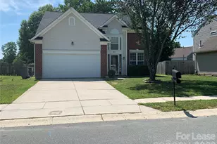 8815 Firestreak Dr, Charlotte, NC 28216 - Photo 1