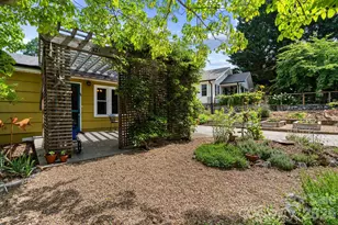 321 Sulphur Springs Rd, Asheville, NC 28806 - Photo 1