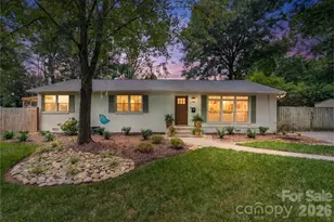 4865 Oglethorpe Pl, Charlotte, NC 28209 - Photo 1