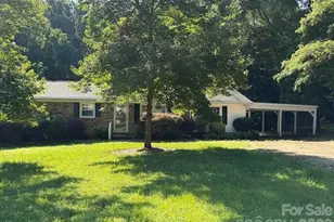 6081 Cambridge Dr, Harrisburg, NC 28075 - Photo 1