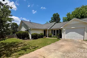 64 Mt Carmel Dr, Asheville, NC 28806 - Photo 1