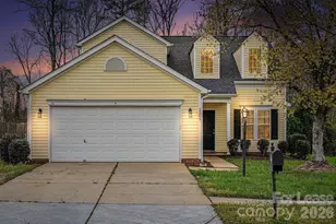 5504 Waverly Lynn Ln, Charlotte, NC 28269 - Photo 1