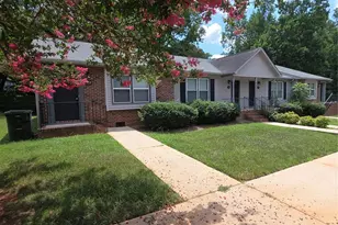 1115 St Charles Ct, Newton, NC 28658 - Photo 1