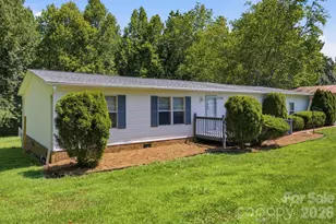 1130 Cedar Creek Dr, Morganton, NC 28655 - Photo 1