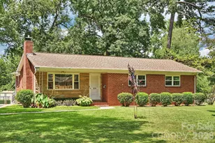 2134 Bromwich Rd, Charlotte, NC 28208 - Photo 1