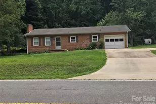 2553 Hickory Hwy, Statesville, NC 28677 - Photo 1