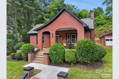 197 Academy Street, Canton, NC 28716 - Photo 1