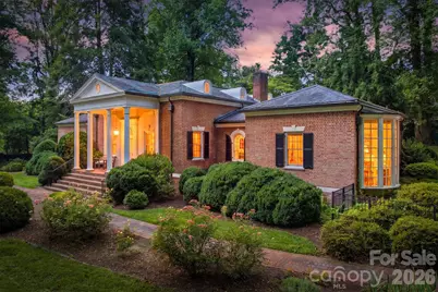 202 Woodside Place SW, Lenoir, NC 28645 - Photo 1