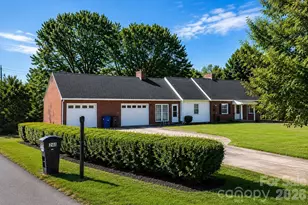 246 Robbins Rd, Winston Salem, NC 27107 - Photo 1