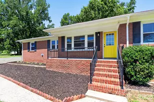 6901 Ridge Ln Rd, Charlotte, NC 28262 - Photo 1