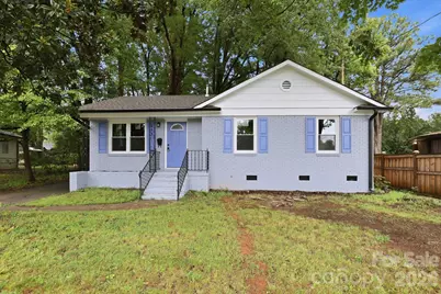 835 Ranch Road, Charlotte, NC 28208 - Photo 1