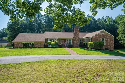 809 Spring Street, Cherryville, NC 28021 - Photo 1