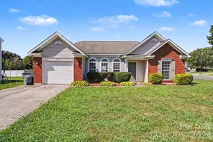 10439 Green Hedge Ave, Charlotte, NC 28269 - Photo 1